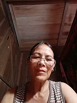 toyo_668 Adlı Modelin Canlı Sohbet Odası
