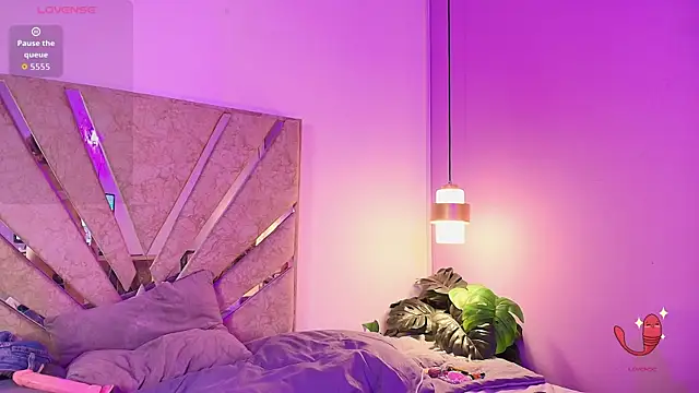 חדר צ'אט בשידור חי של Justmia69