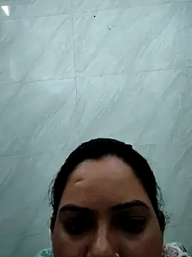 ห้องแชทสดของ Anushka_Singh0