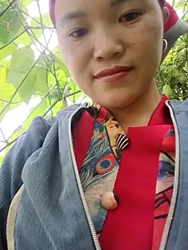 ห้องแชทสดของ nelina_12345