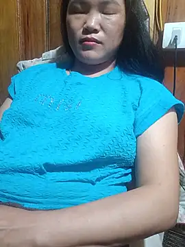 nelina_12345 Adlı Modelin Canlı Sohbet Odası