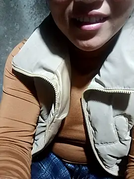Sala de chat en directo de nelina_12345