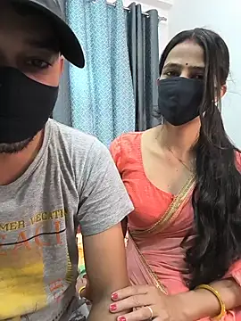 Sikha_Abhi Adlı Modelin Canlı Seks Kamerası Şovu