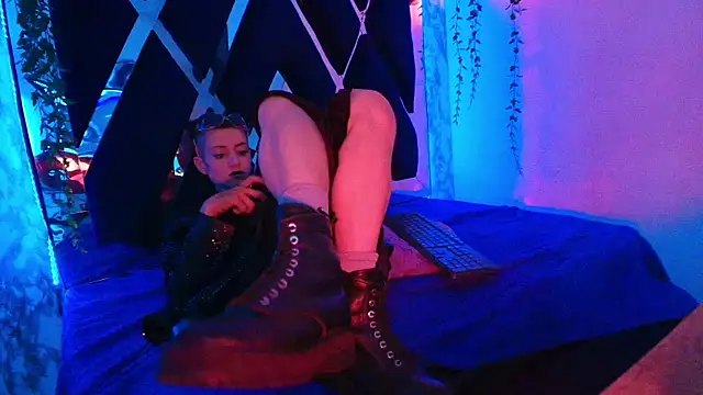 Chat soba uživo modela Fieramadame