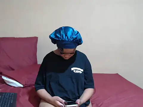 Živá chatovací místnost KinkyPxx