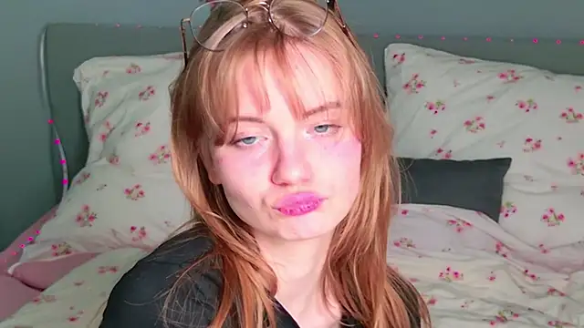Pokój czatu na żywo – ElfieWhite
