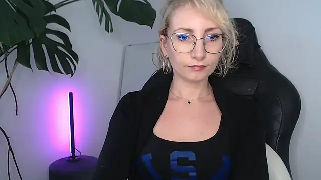 CinderellaMoon Cameră chat live