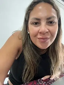 leona-david Live Chatraum