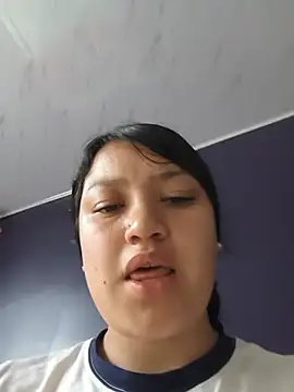 Chat ao vivo de Bloom_Dahlia