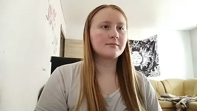 AnikaLipps Live Chatraum