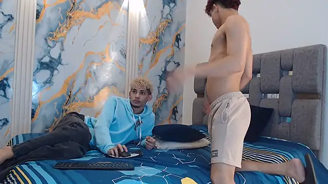 Živá kamerová sex show YOUNG_BOYS_HELL