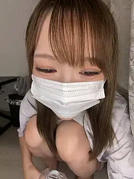 -HINAchan-n Live chat-huone