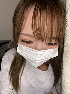 -HINAchan-'s Live Chat Room