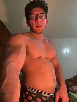 Chat ao vivo de Valentinacouple