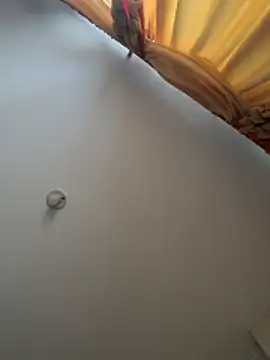 Valentinacouple Adlı Modelin Canlı Sohbet Odası