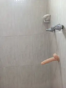 Chat soba uživo modela kiki_milu