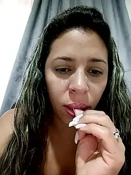 Chat ao vivo de kiki_milu