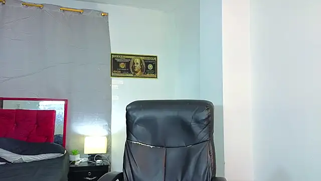 goodgirlxxl's Live Chat Room