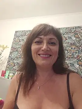 SaraGina Live Chatraum