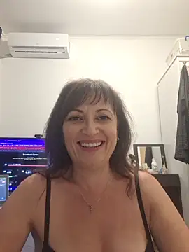 SaraGina Cameră chat live