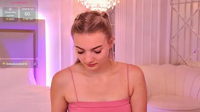 Živá chatovací místnost Sona_Lavberi