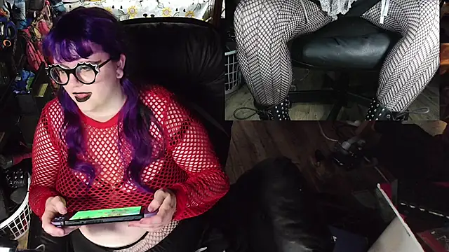Sinstresshemlock's Live Sex Cam Show