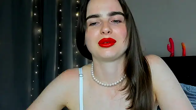 megann_fox2 – Naživo chatovacia miestnosť
