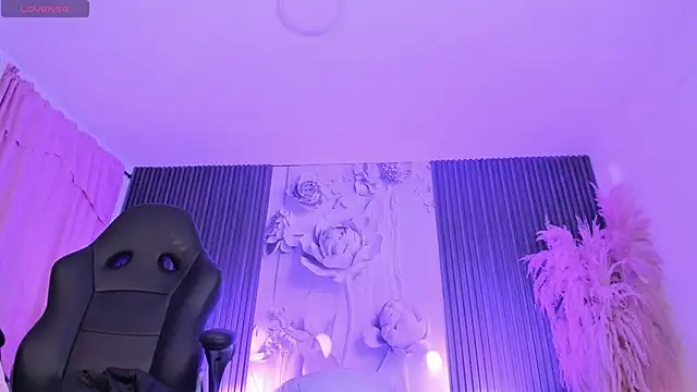 Sala de chat ao vivo de SiaFoxx_