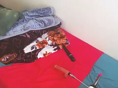 ChocoSlenderXXX live-chat rom