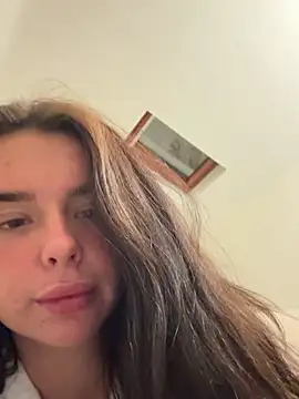 Chat soba uživo modela Amberbanxx