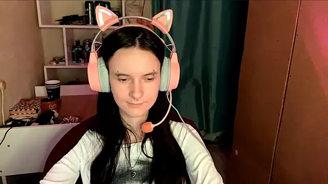 Živá chatovací místnost MabelDefina