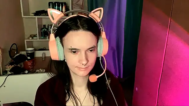 MabelDefina чат на живо