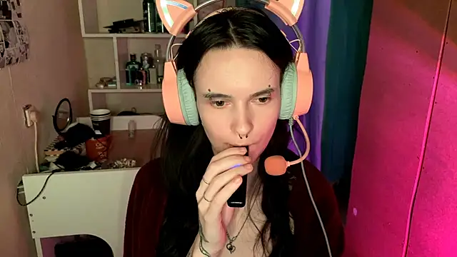 חדר צ'אט בשידור חי של MabelDefina