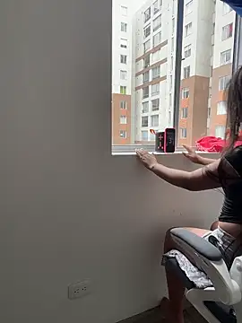 Pokój czatu na żywo – I_Samanthaa