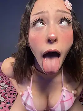 strwbrrymilk Live Chatraum