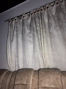 Živá chatovací místnost alysson_As