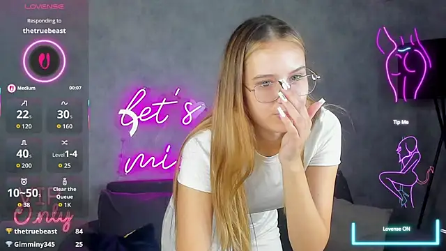 Miaa_Hill Cameră chat live