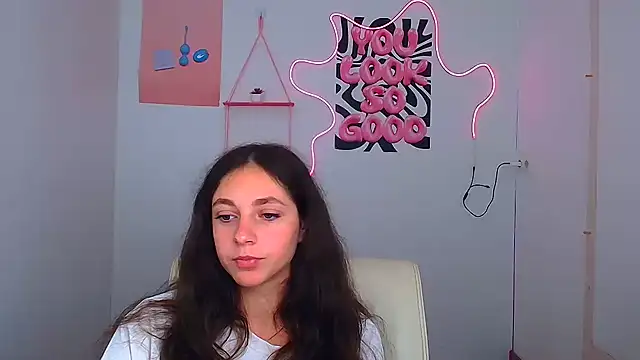 KissMeJulia Cameră chat live