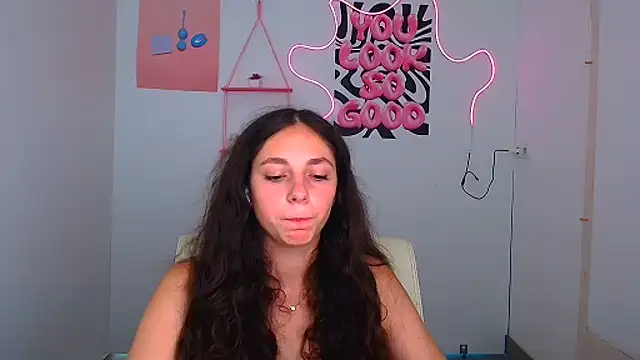 KissMeJulia Live chatroom