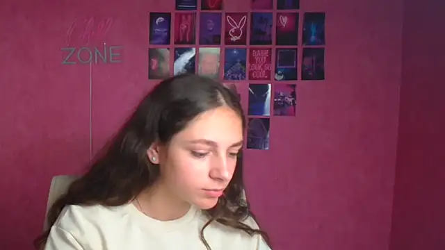 Онлайн чат KissMeJulia