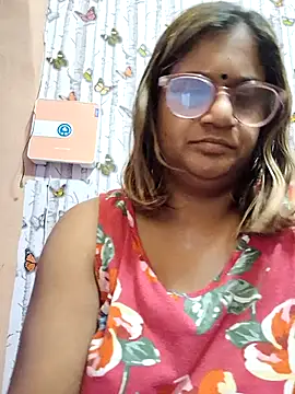 indianstrawberrylips4u Live Chatrum