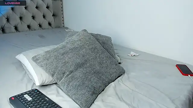 eva_cutee_ Adlı Modelin Canlı Sohbet Odası
