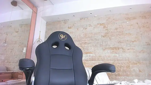 Chat soba uživo modela bella_novoa