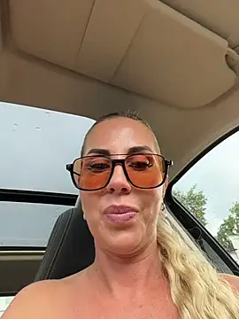 Онлайн чат LisaMurr