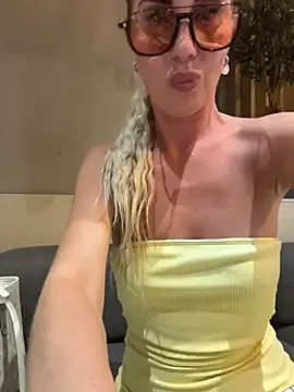 Phòng Chat Trực Tiếp LisaMurr