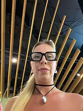 Sala de chat ao vivo de LisaMurr