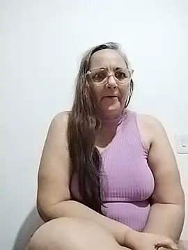 Noemipopi Adlı Modelin Canlı Sohbet Odası