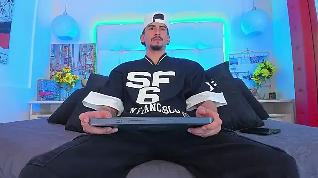 SharonTygaX 실시간 채팅방