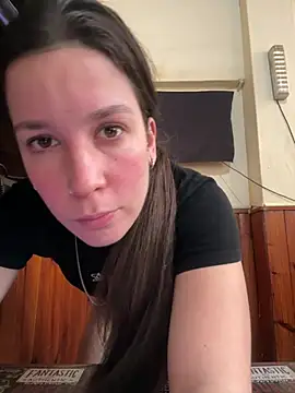 Živá chatovací místnost Melu12