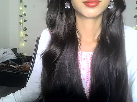 Živá kamerová sex show SIKSHA_SINGH